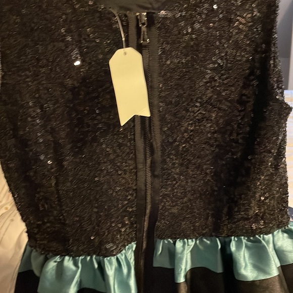 Anthropologie Leifsdottir Gown Size 4 - Picture 6 of 6